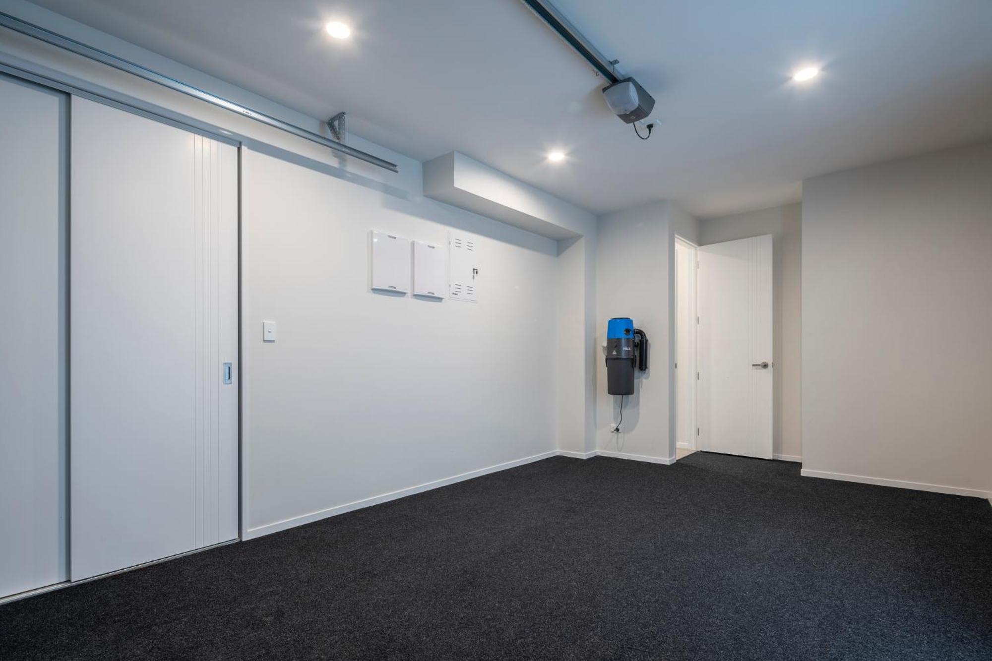Modern Immaculate In Mount Wellington Villa Auckland