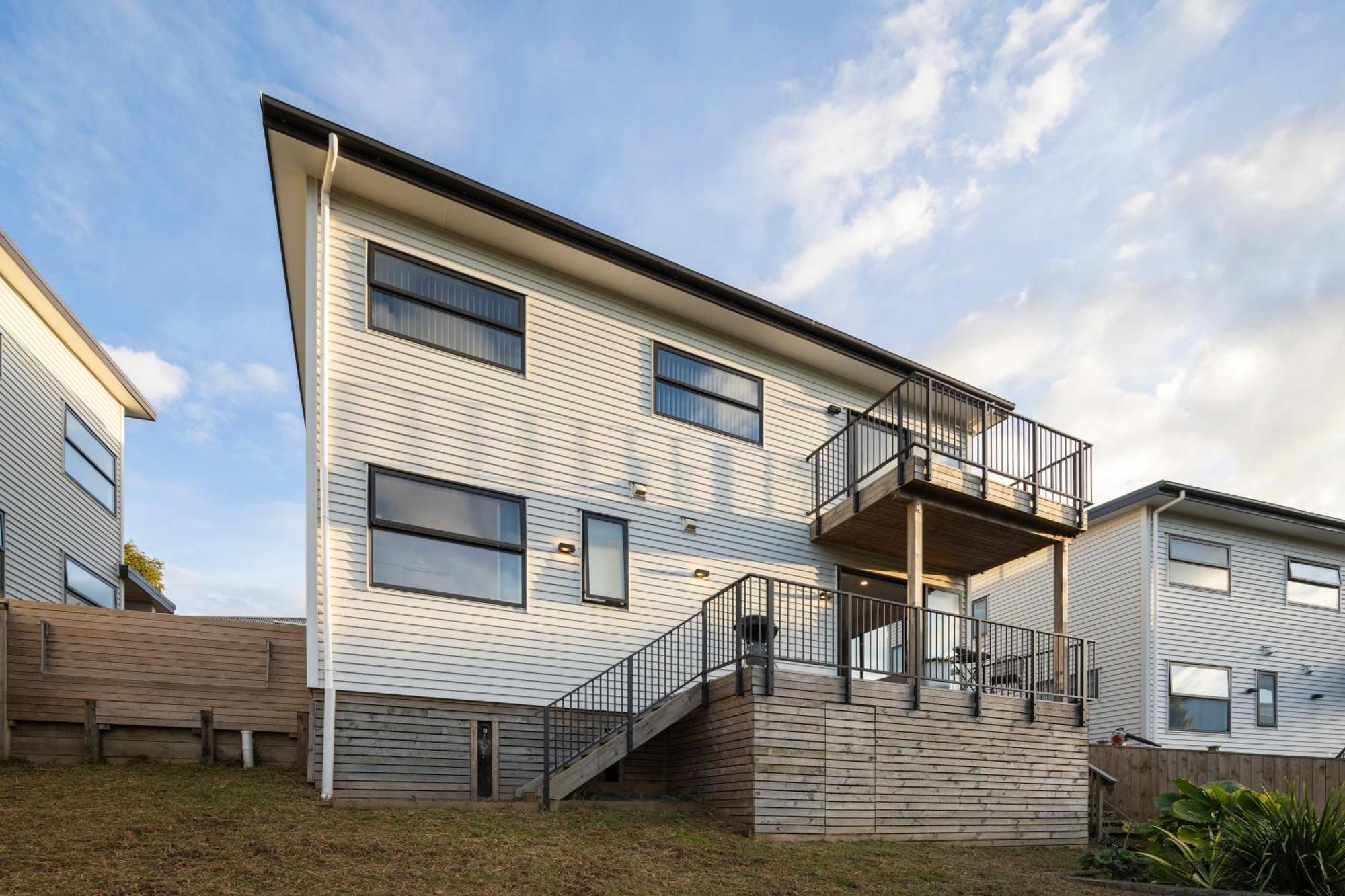 Modern Immaculate In Mount Wellington *