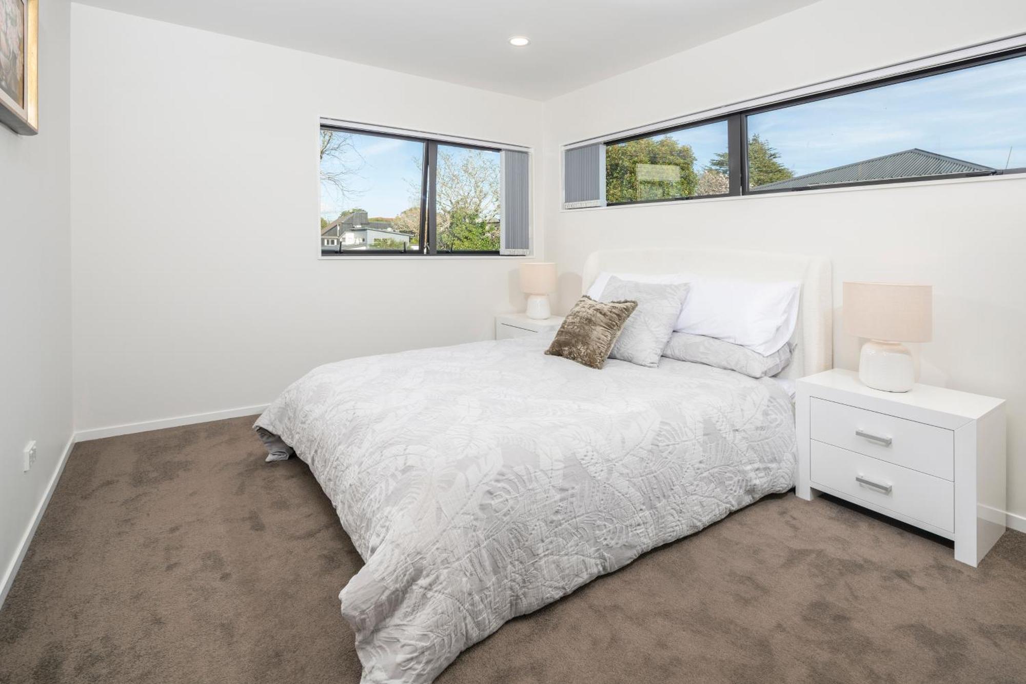 Modern Immaculate In Mount Wellington * Auckland